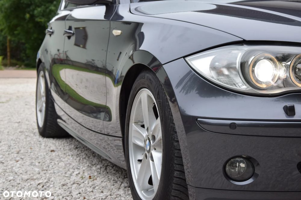 BMW Seria 1 - 12