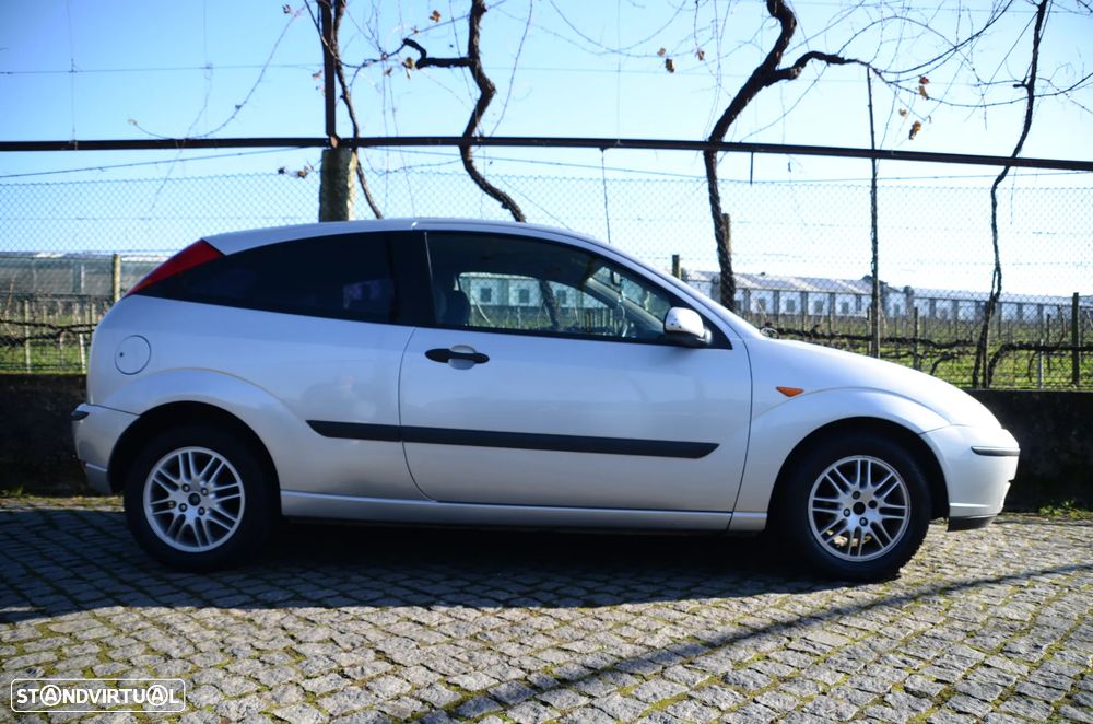 Ford Focus 1.8 TDdi Trend - 3