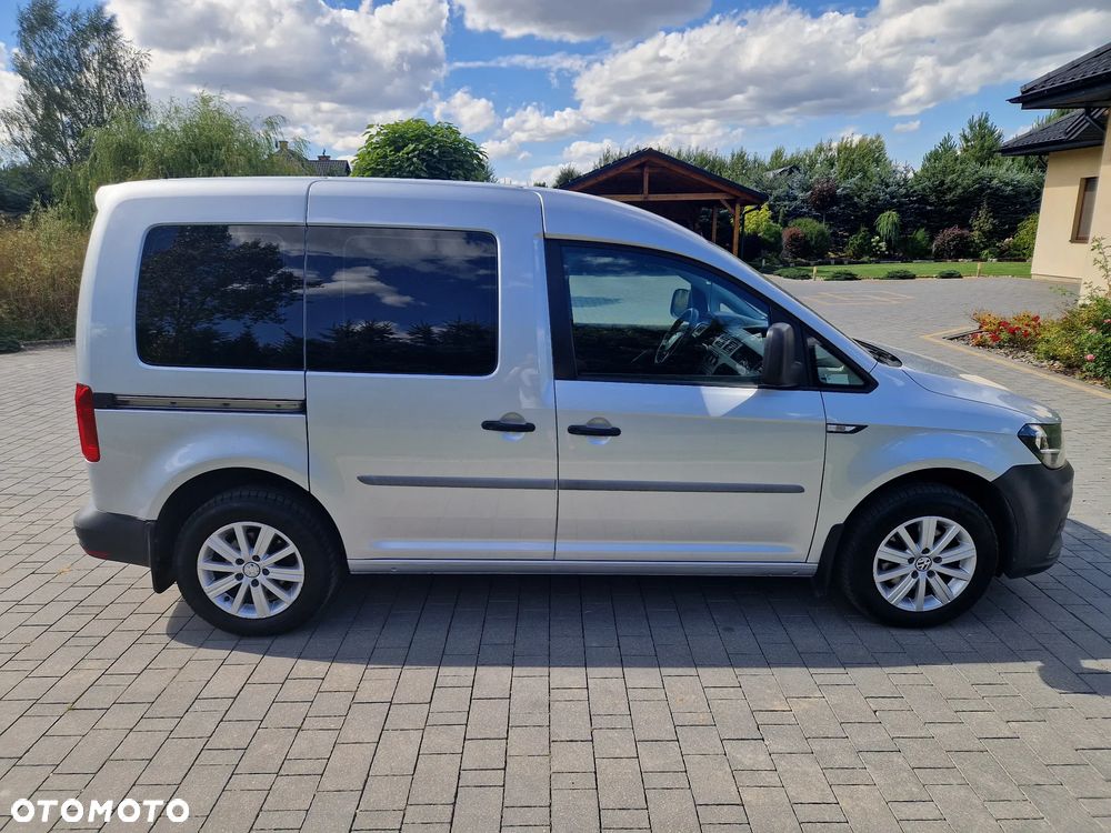 Volkswagen Caddy - 5