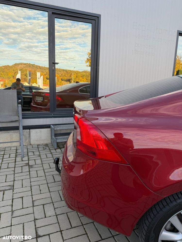 Volvo S60 - 32