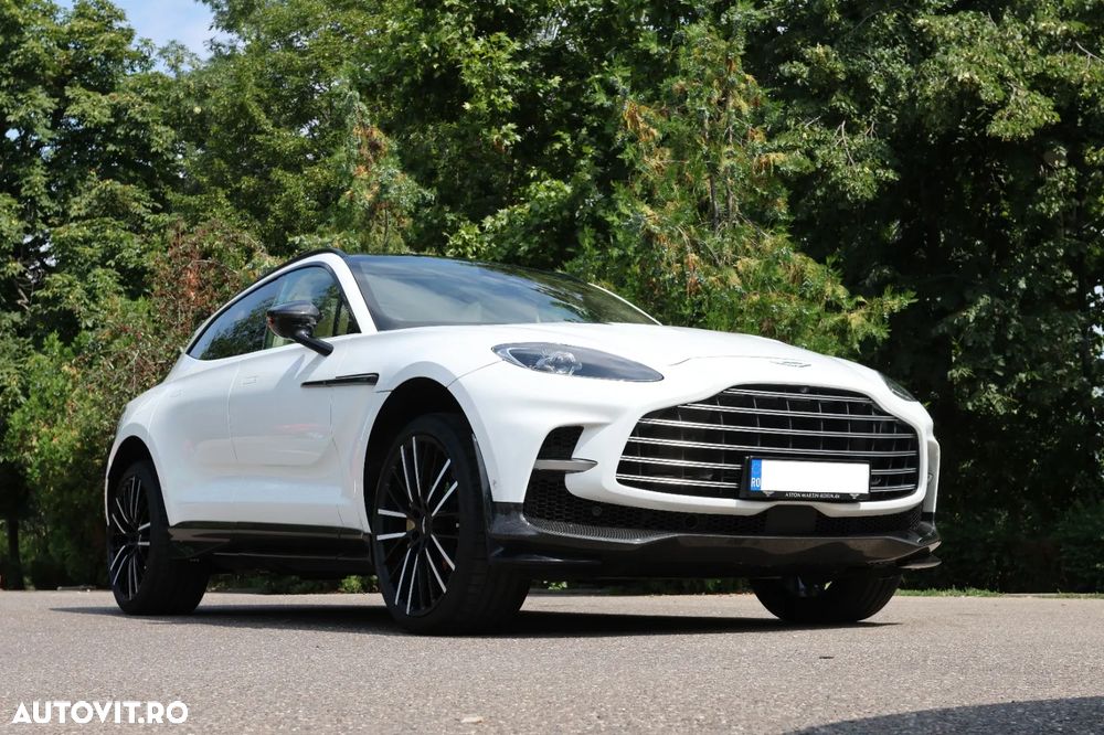 Aston Martin DBX Standard - 4