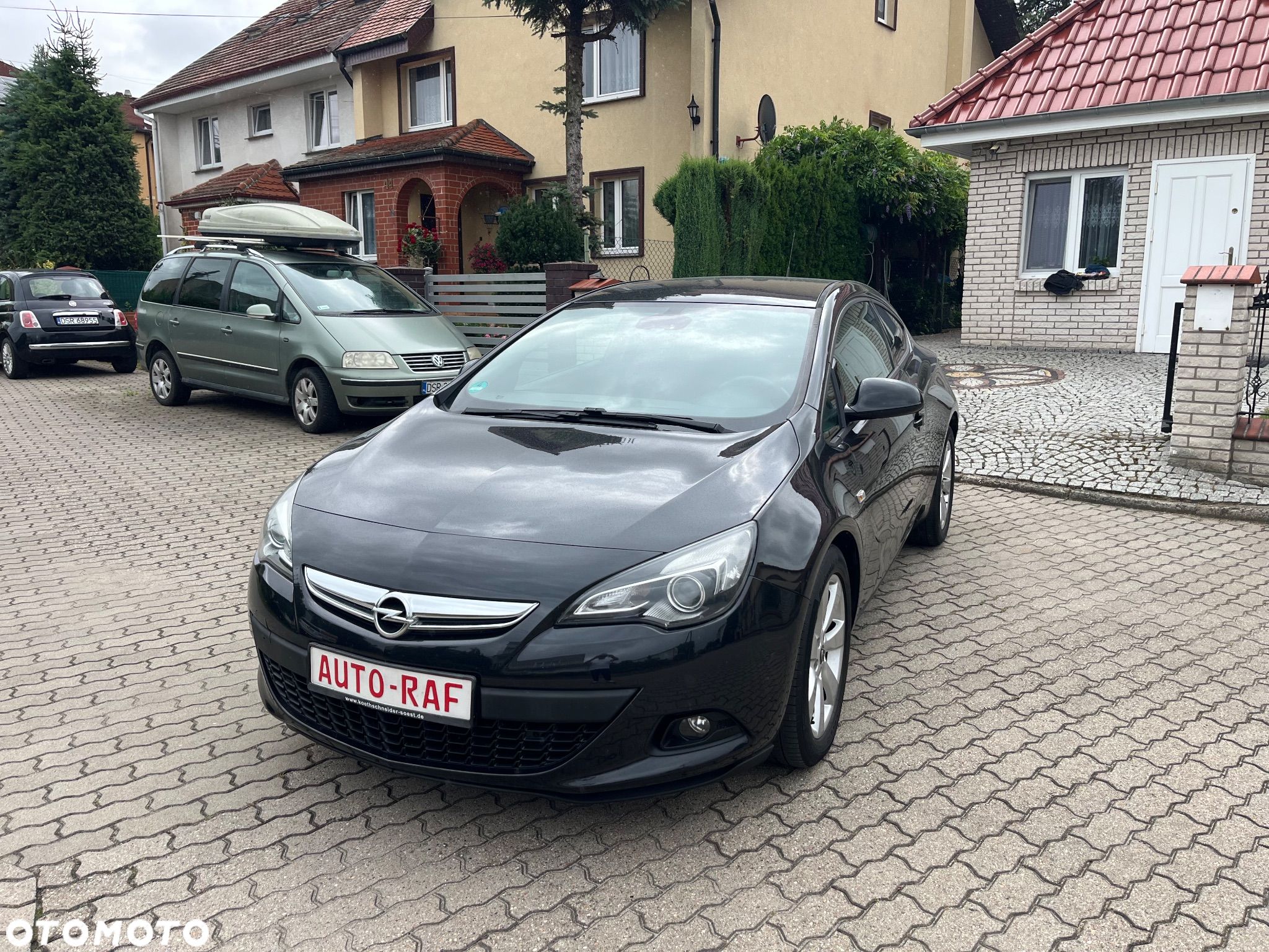 Opel Astra GTC 1.4 Turbo - 1