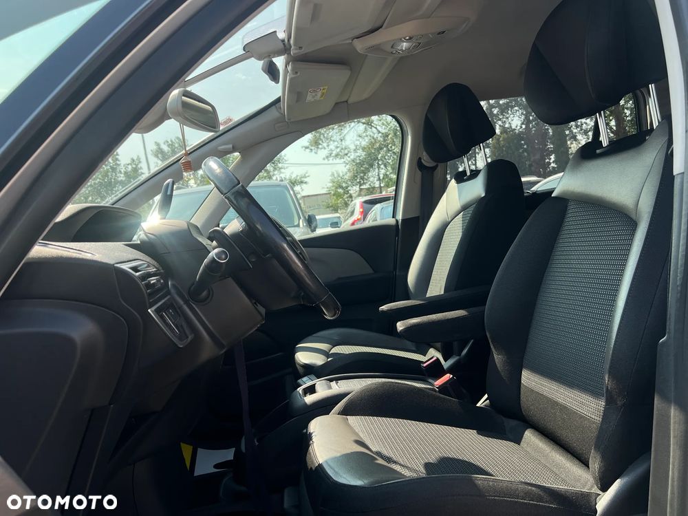 Citroën C4 Picasso - 13
