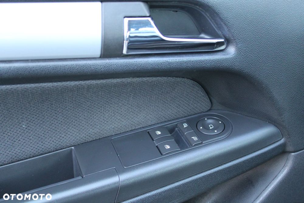 Opel Astra GTC 1.6 Edition Plus - 14