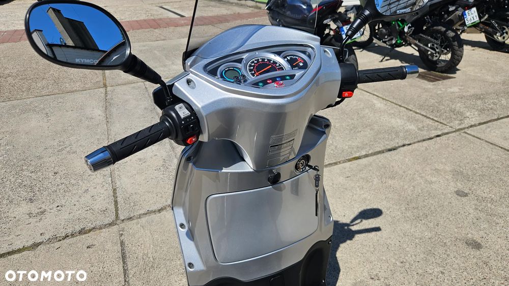 Kymco People - 6