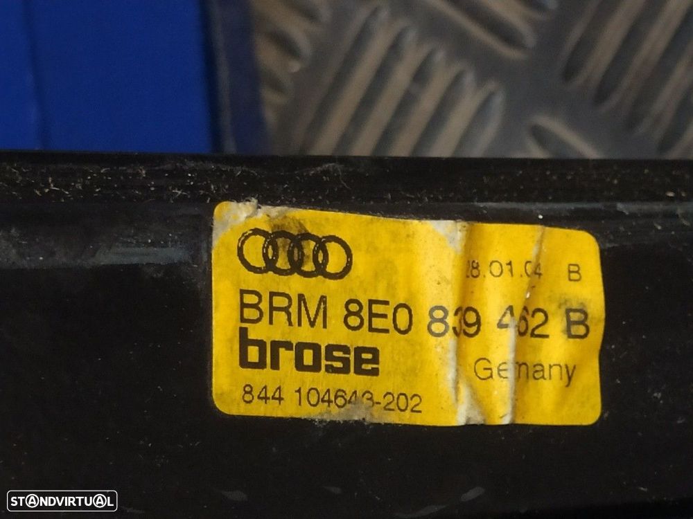 ELEVADOR DE VIDRO TRASEIRO DIREITO AUDI A4 AVANT 2007 - 1