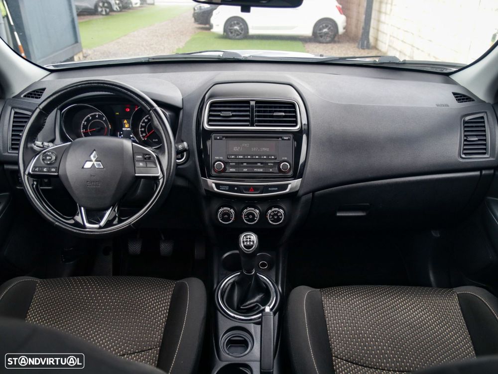 Mitsubishi ASX 1.6 Cross City - 22