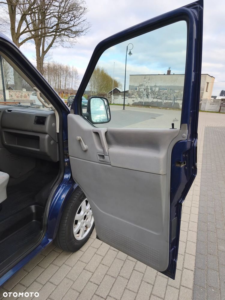 Volkswagen Transporter - 20