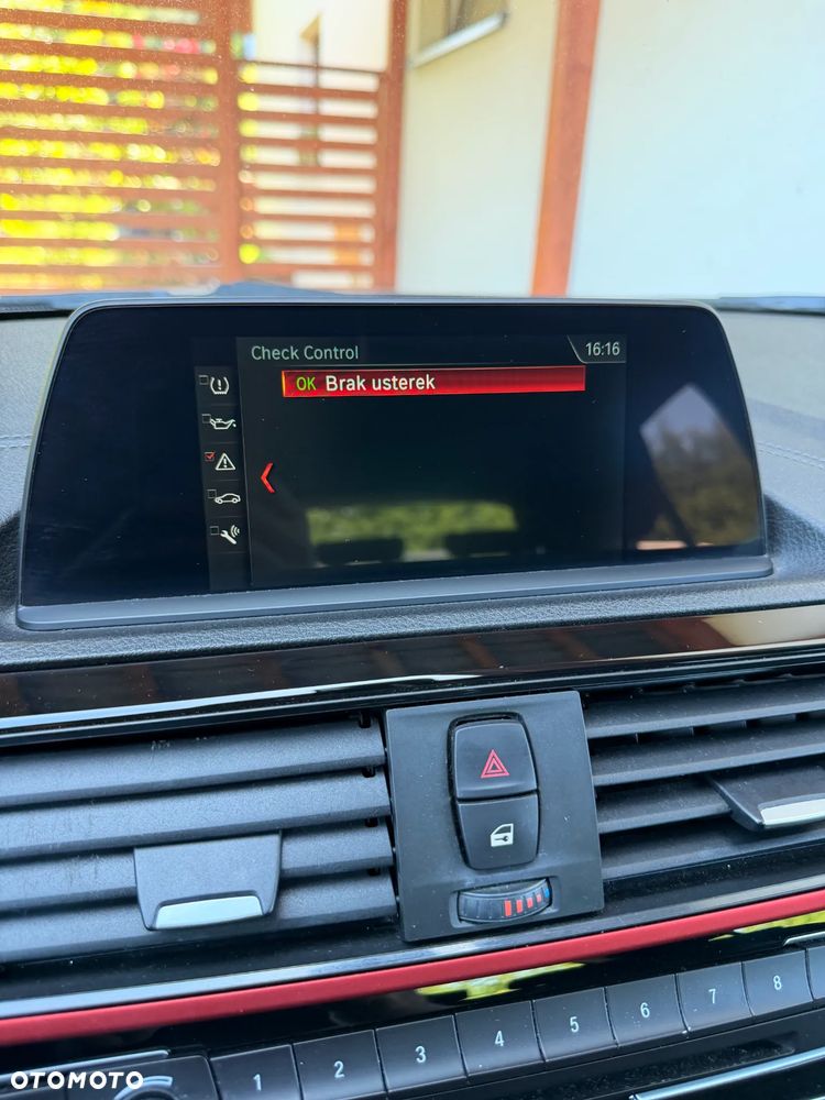 BMW Seria 1 118i - 13