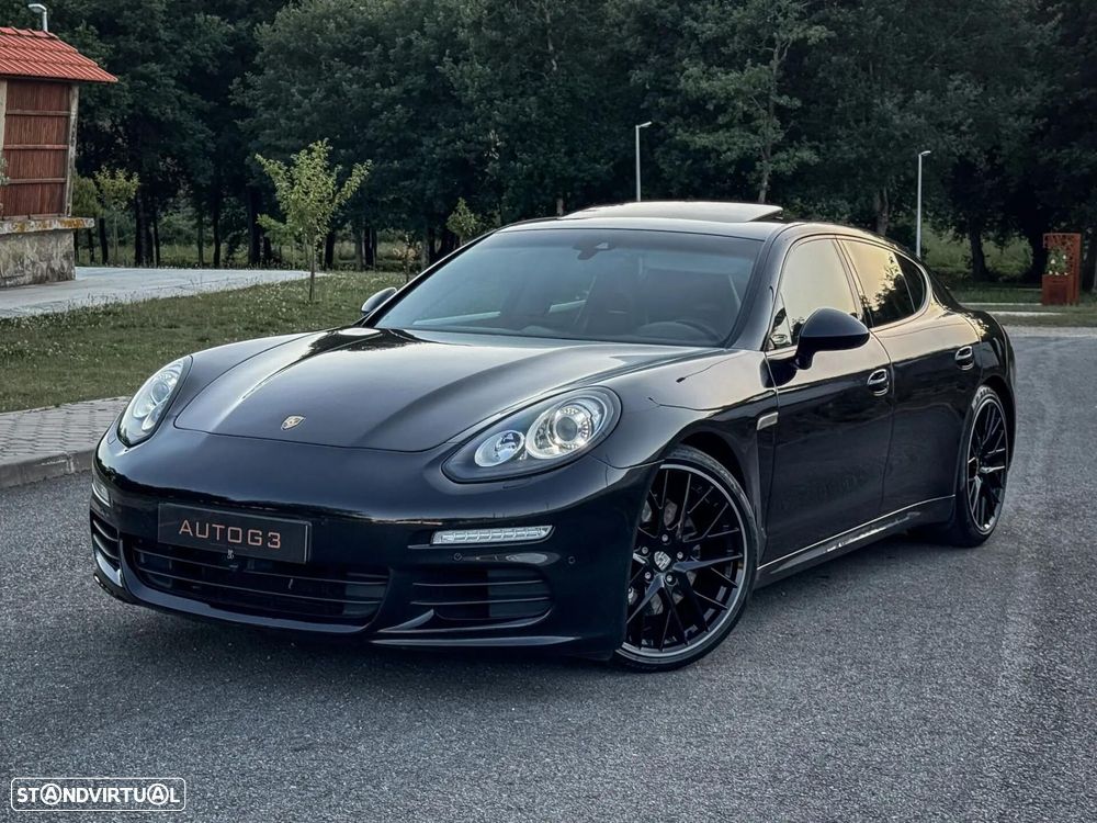 Porsche Panamera 3.0 V6 - 1