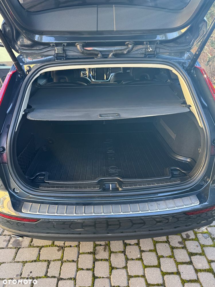 Volvo V60 D4 Geartronic Momentum - 8