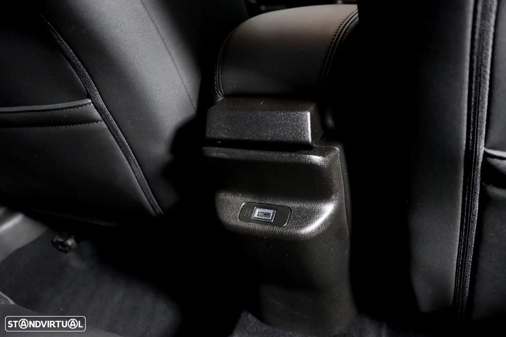 Jeep Avenger 54 kWh Altitude - 23
