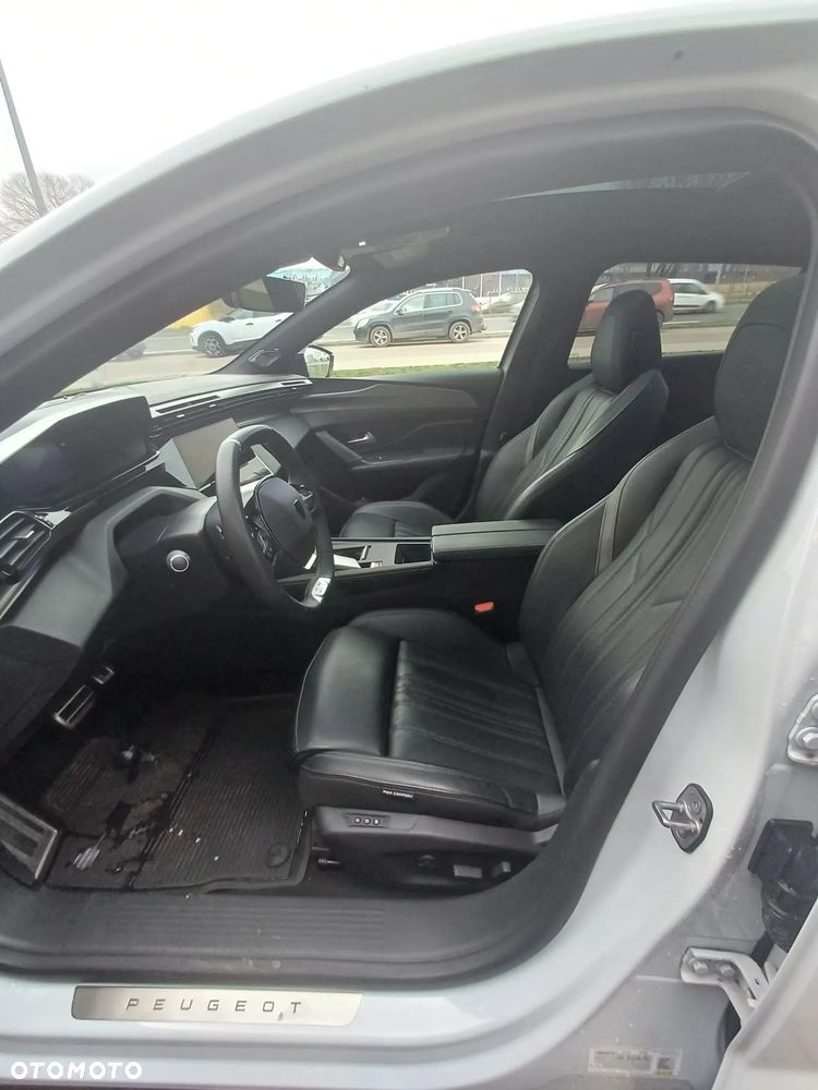 Peugeot 408 1.2 PureTech GT S&S EAT8 - 11