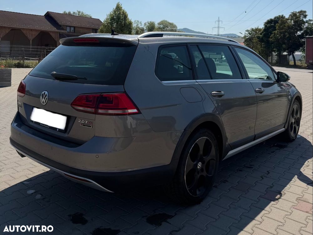 Volkswagen Golf 2.0 TDI DSG 4Motion - 7
