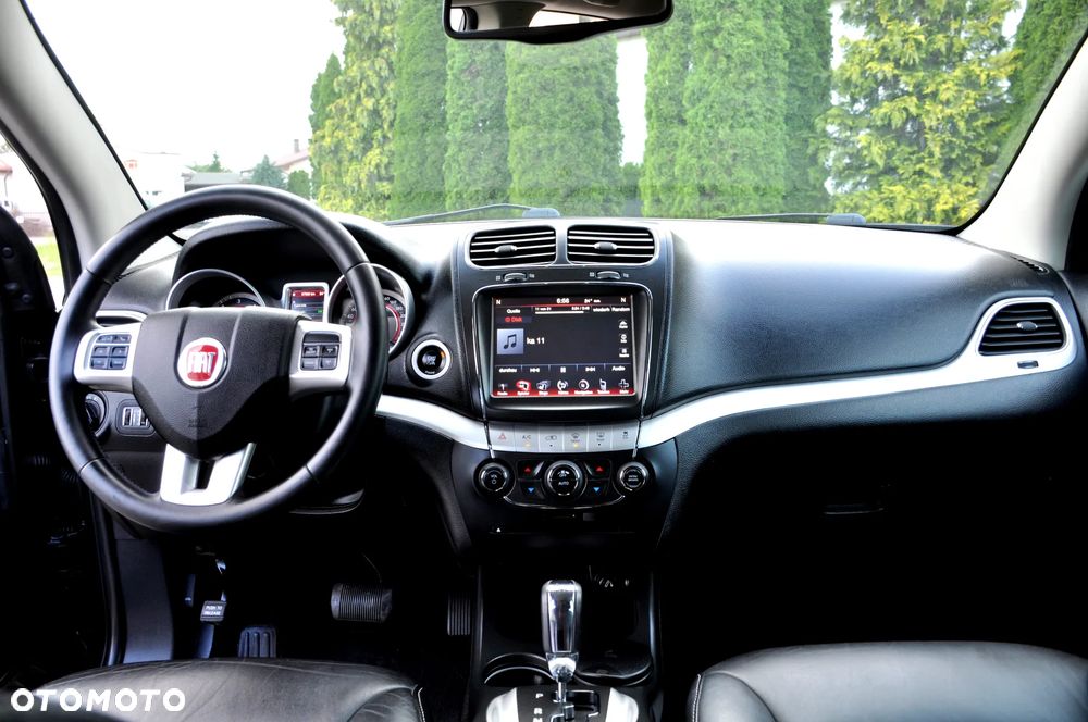 Fiat Freemont 2.0 Multijet 16V DPF Automatik Allrad Black Code - 29