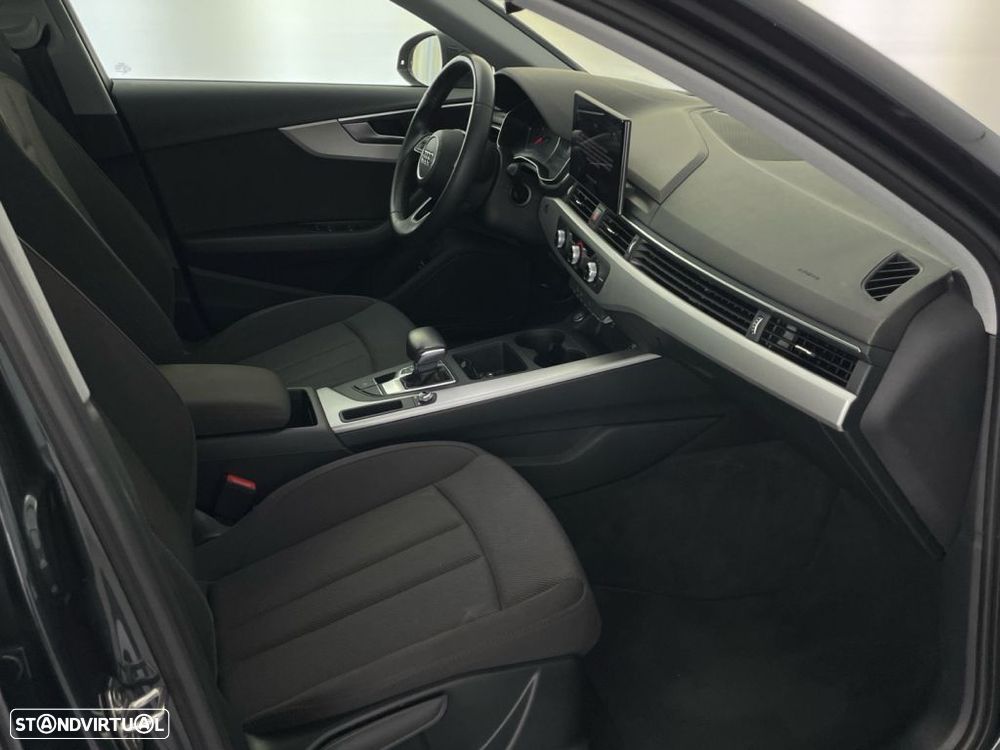 Audi A4 35 TDI Advanced S tronic - 21