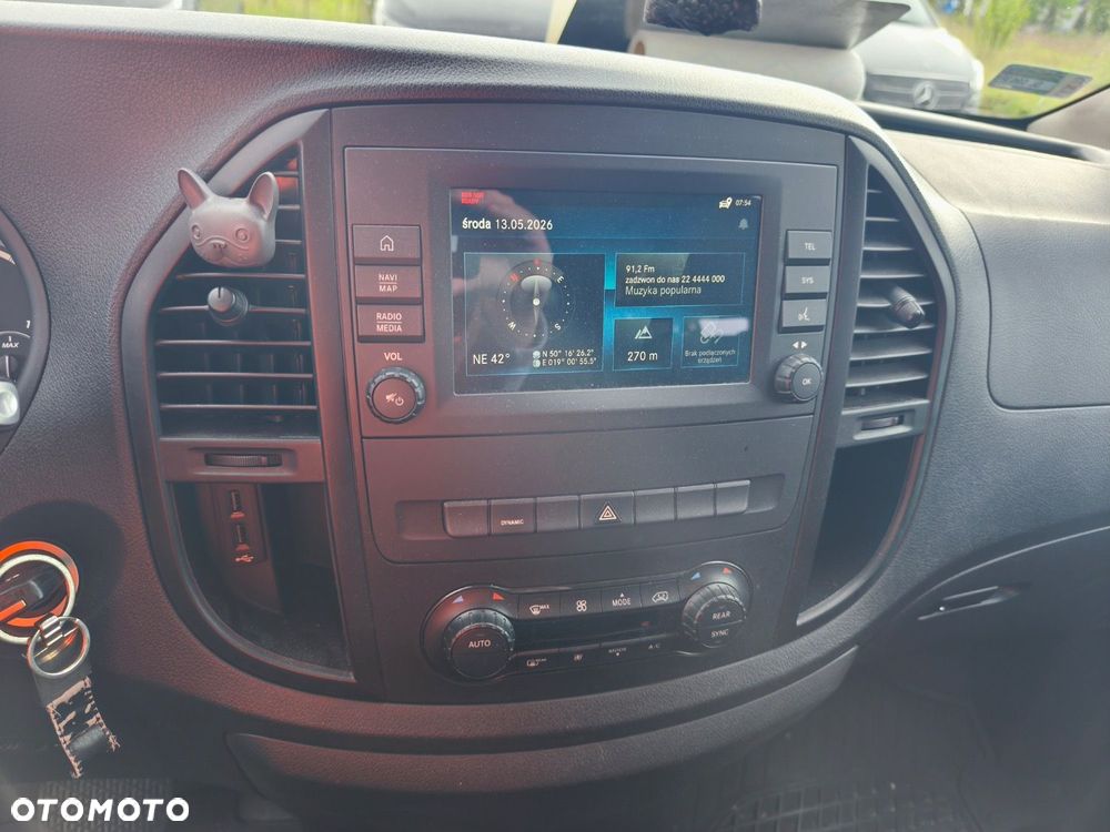 Mercedes-Benz E-Vito - 33