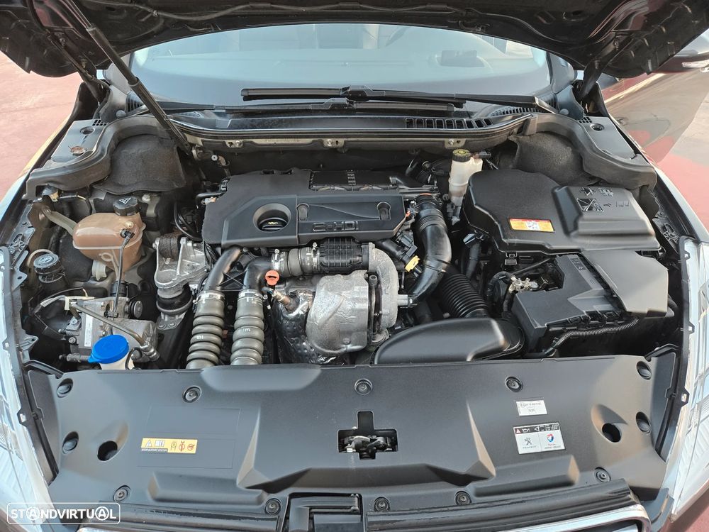 Peugeot 508 SW 1.6 e-HDi Allure 2-Tronic J18 - 36