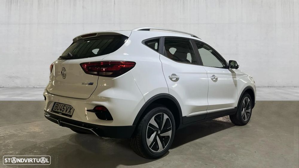 MG ZS EV 72.6 kWh Luxury - 39