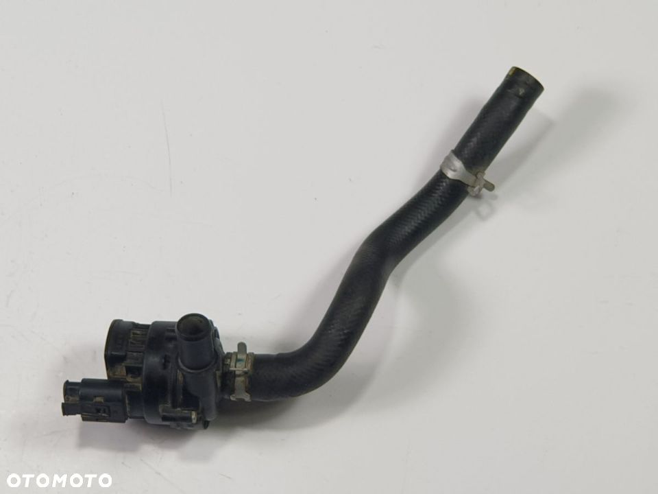 Pompa Wody SUZUKI GRAND VITARA 1.9 DDIS 2006 2014 rok - 4