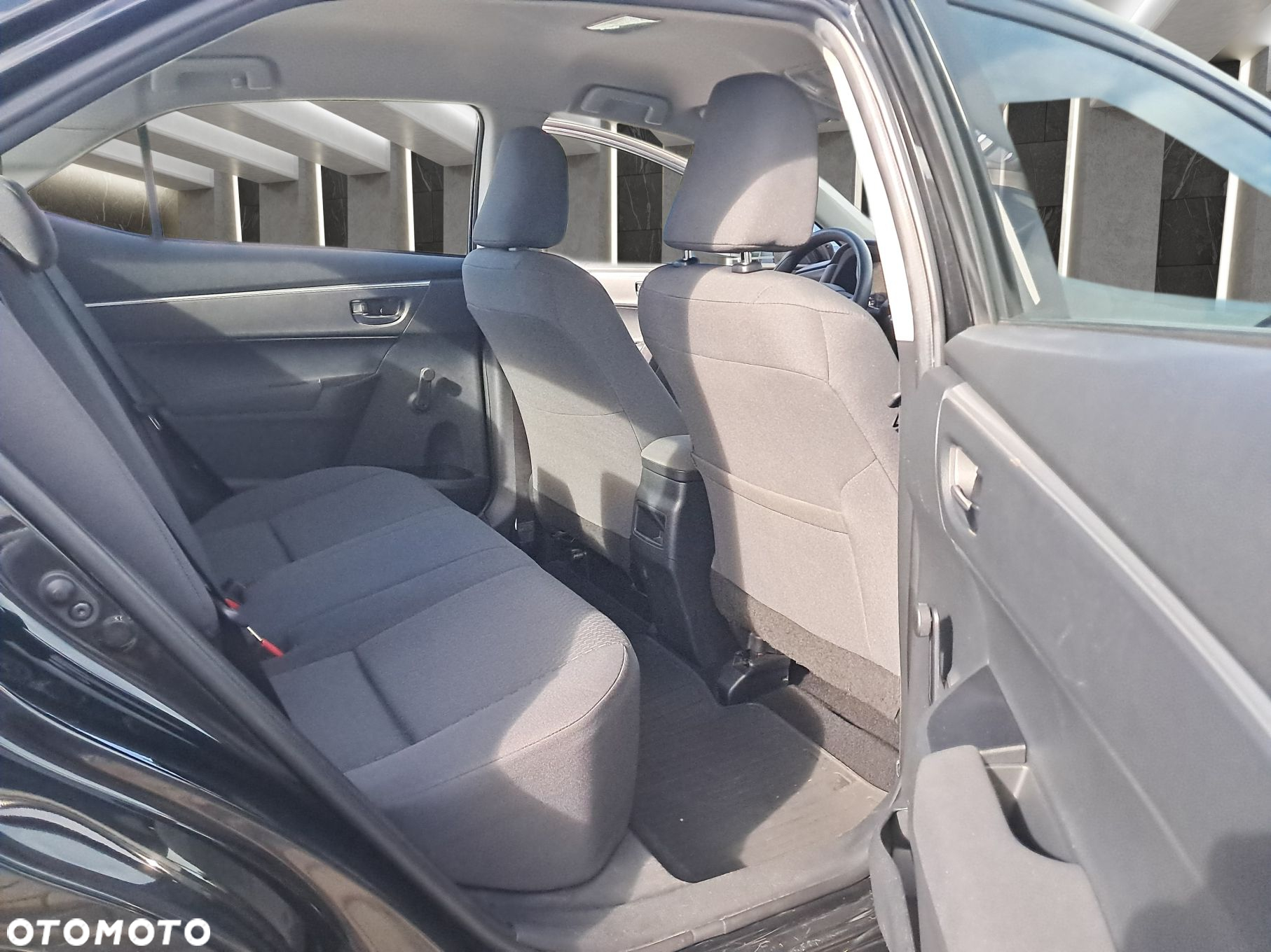 Toyota Corolla 1.6 Active EU6 - 30