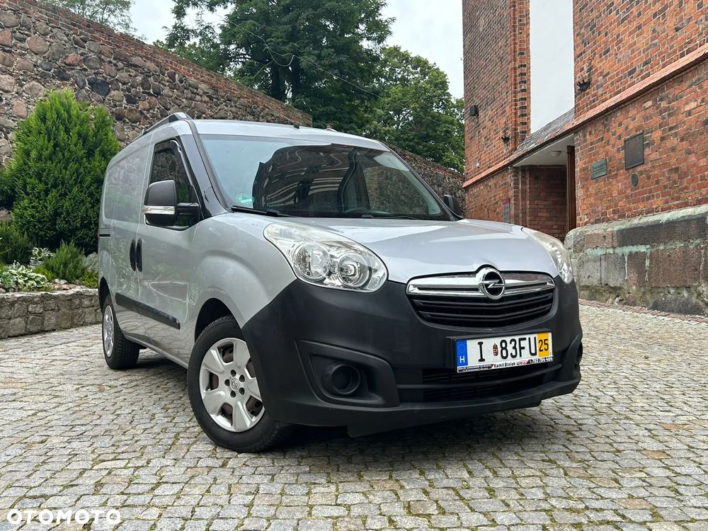 Opel COMBO-D-VAN - 20
