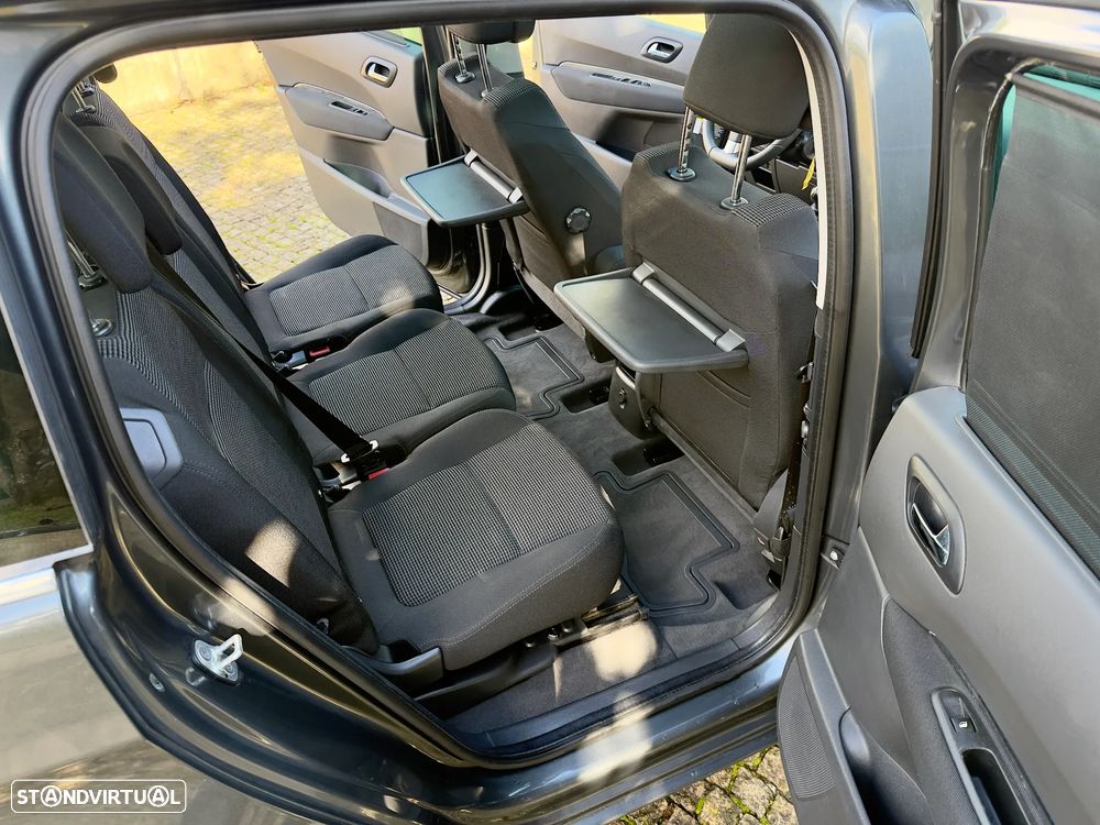 Peugeot 5008 1.6 HDi Premium - 6