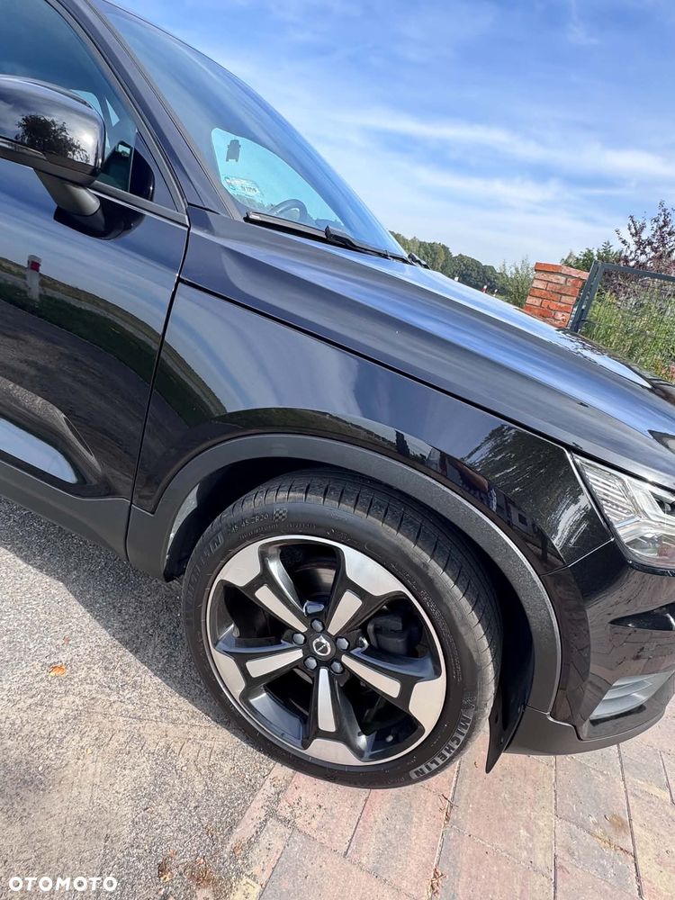 Volvo XC 40 D4 AWD - 6