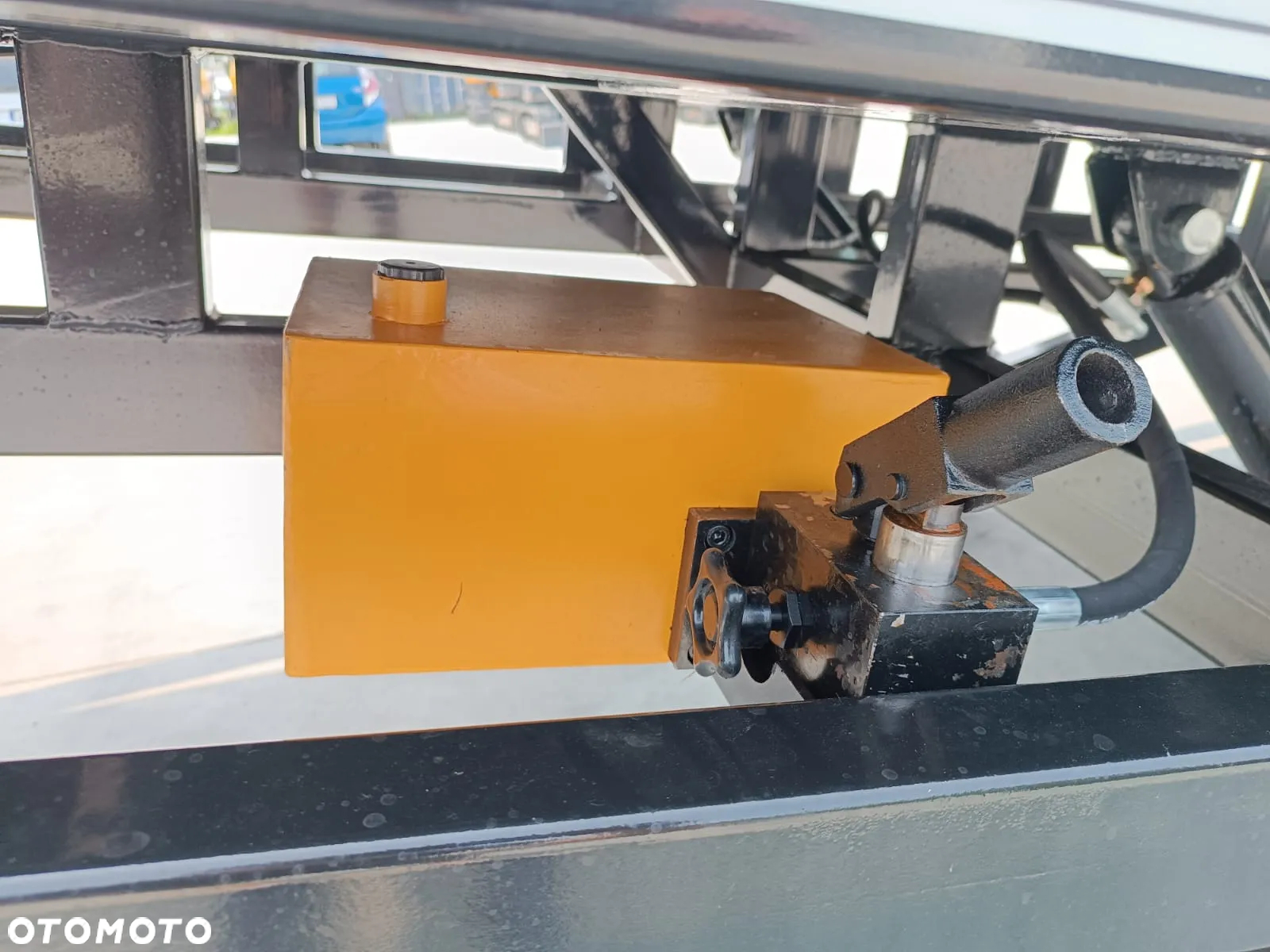 Inny Rampa mobilna 10 T - 9