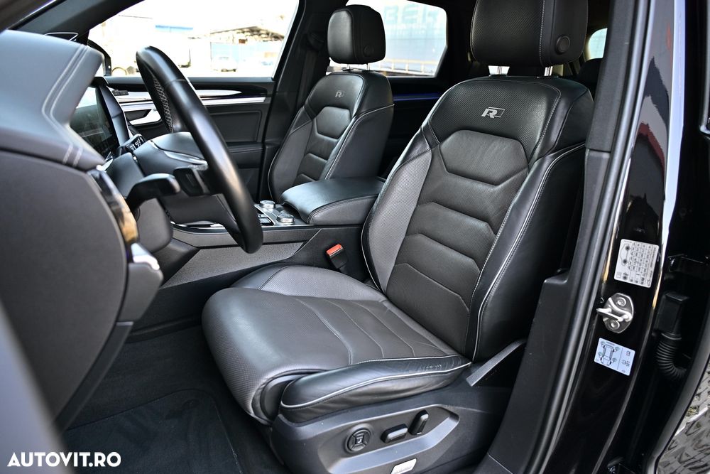 Volkswagen Touareg V6 TDI R-Style - 12