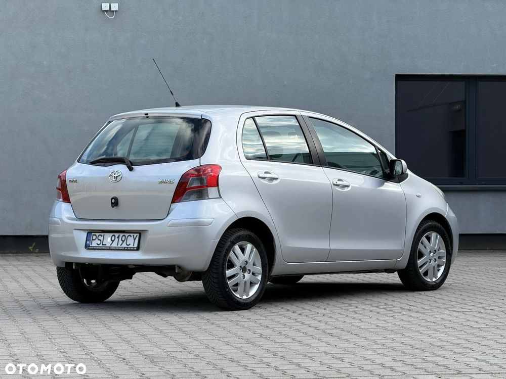 Toyota Yaris 1.4 D-4D Edition - 8