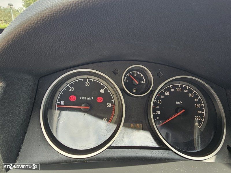 Opel Astra Caravan 1.7 CDTi Cosmo Plus - 29