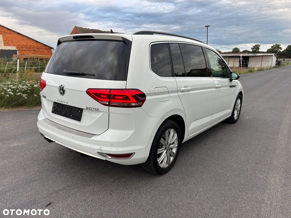 Volkswagen Touran 2.0 TDI BMT Highline DSG - 4