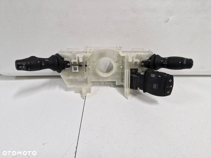 RENAULT MASTER III 3 LIFT PRZEŁĄCZNIK ZESPOLONY MANETKI WYCIERACZEK 255675983R - 1