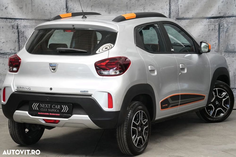 Dacia Spring - 10