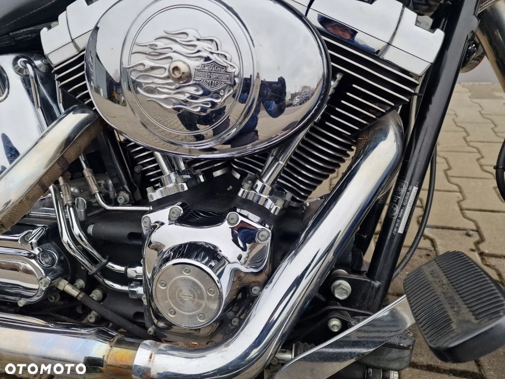 Harley-Davidson Softail Heritage Classic - 12