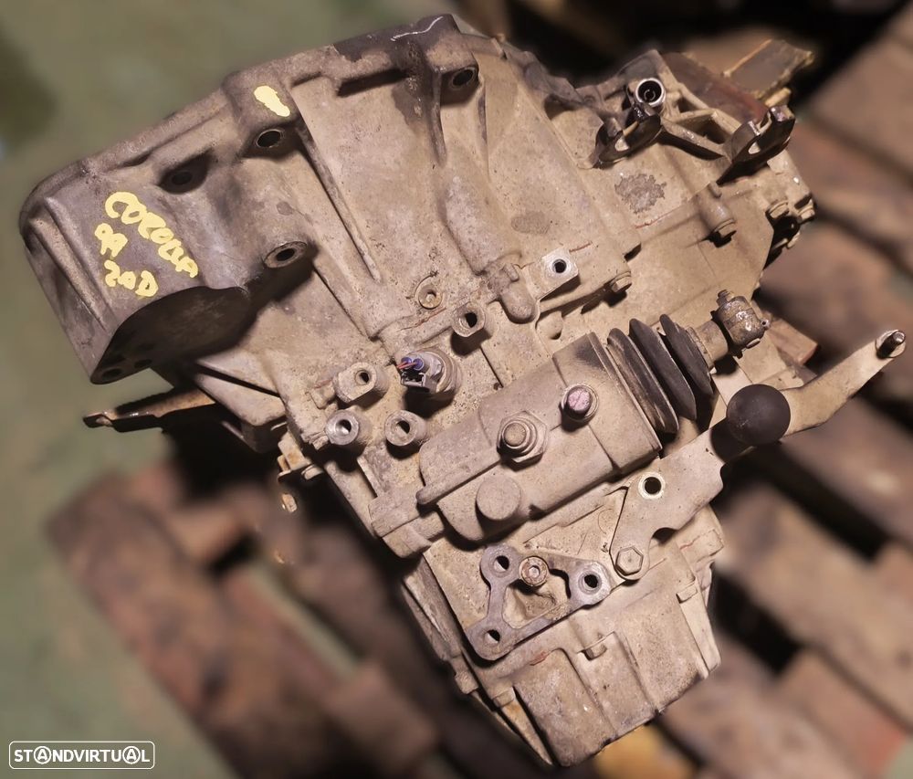 CAIXA DE VELOCIDADES TOYOTA COROLLA E10 E11  2.0D - 1