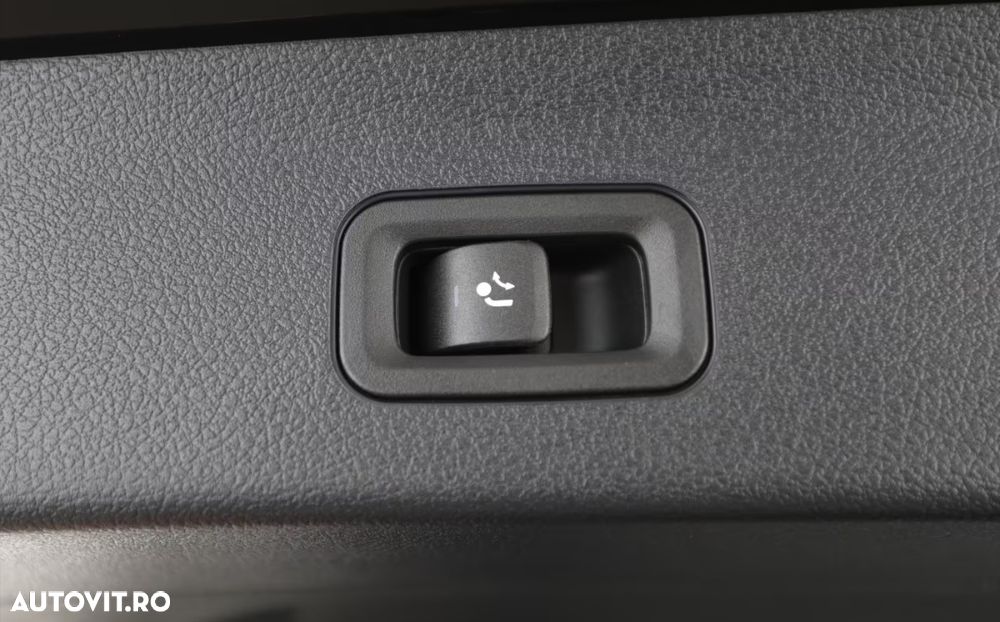 MERCEDES-BENZ GLS 2026 — imagine 15