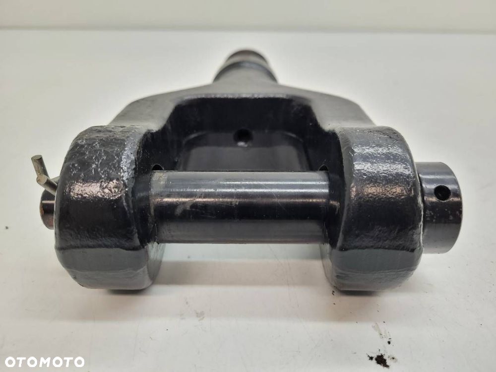 HAK ZACZEP HOLOWNICZY UCHO HOLOWNICZE FORD F-MAX 500 EURO 6 2019 - 3