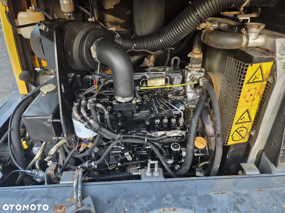 Komatsu WA65 4X4 2000R ŁADOWARKA ŁYŻKA WIDŁY SILNIK YANMAR 4 CYLINDRY DIESEL BEZ ADBLUE I TURBINY - 7