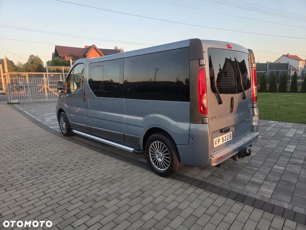 Renault TRAFIC LONG KLIMA TEMPOMAT ORYGINAŁ DUBEL KABINA ZADBANY FULL OPCJA DOPOSAŻONY - 5