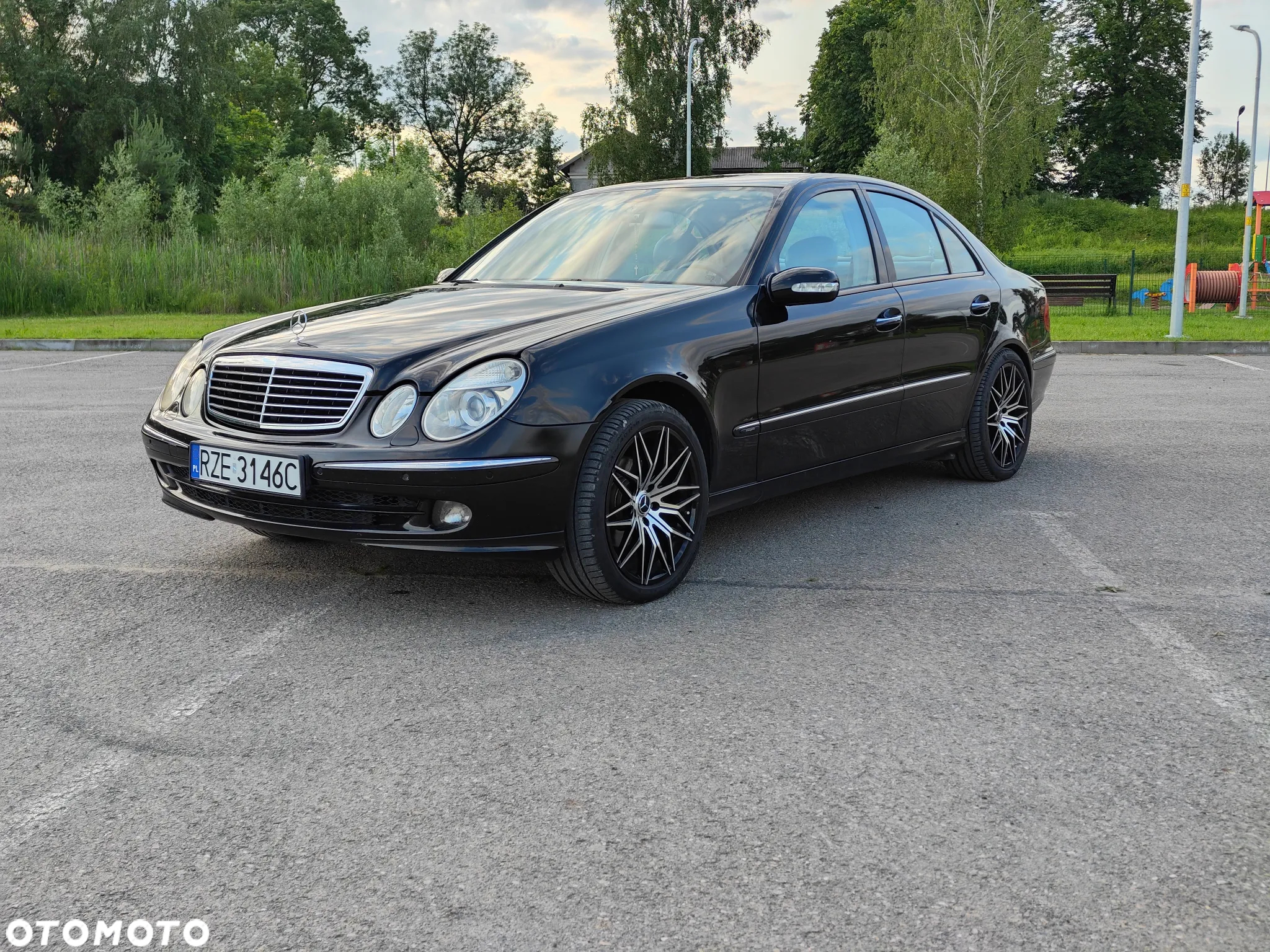 Mercedes-Benz Klasa E 280 CDI T Avantgarde - 3