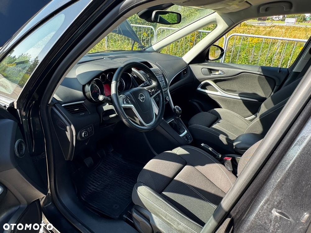 Opel Zafira Tourer 2.0 CDTI Edition - 22