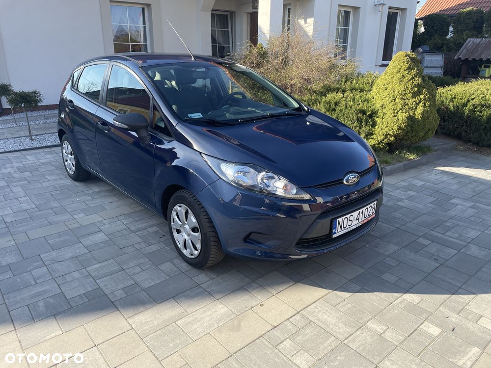 Ford Fiesta 1.25 Ambiente EU5 - 1