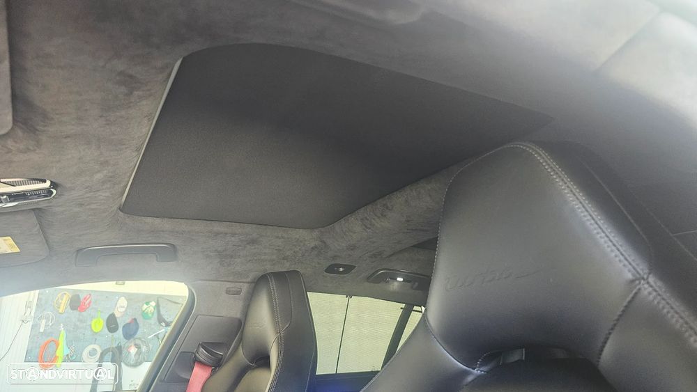 Porsche Panamera Sport Turismo - 25