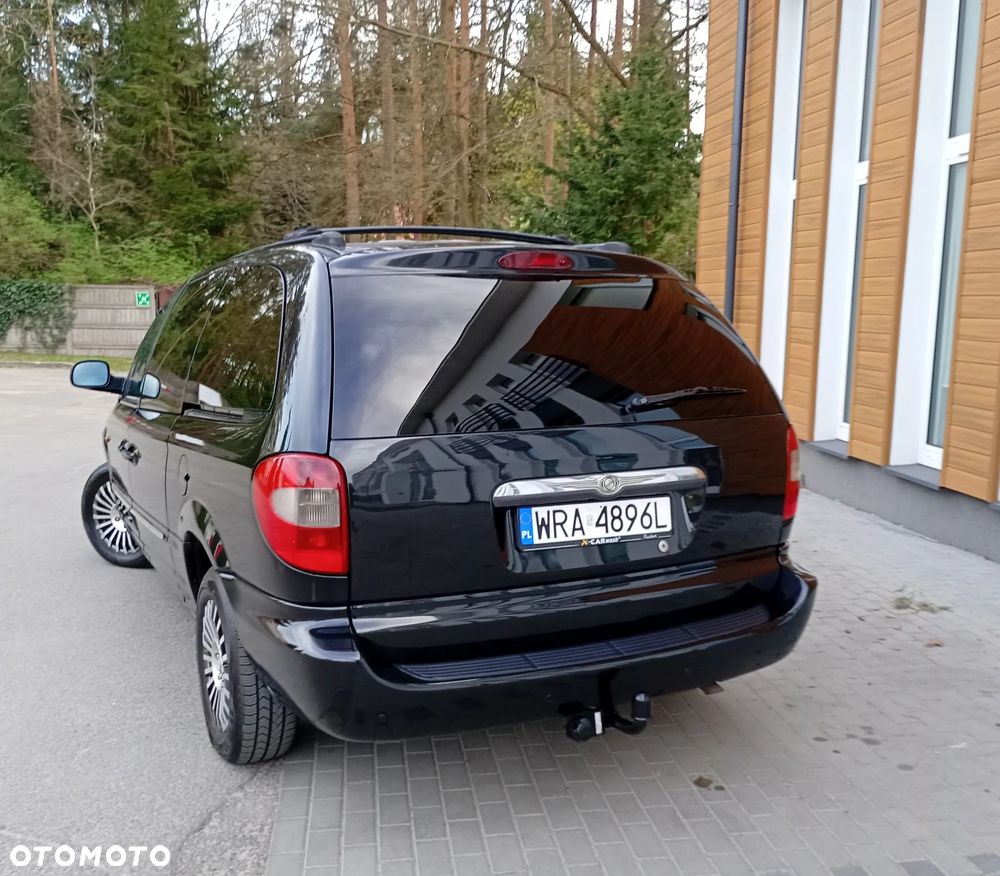 Chrysler Grand Voyager 3.3 Limited - 21
