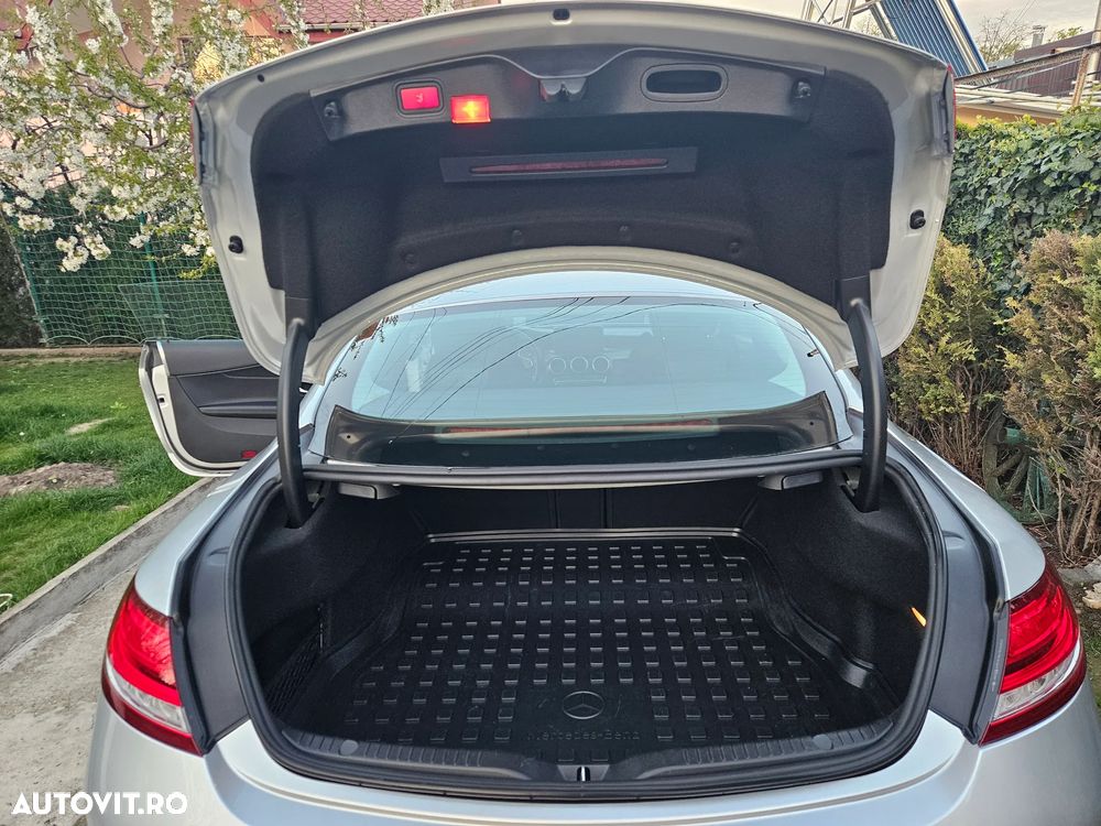 Mercedes-Benz C 180 9G-TRONIC Night Edition - 11