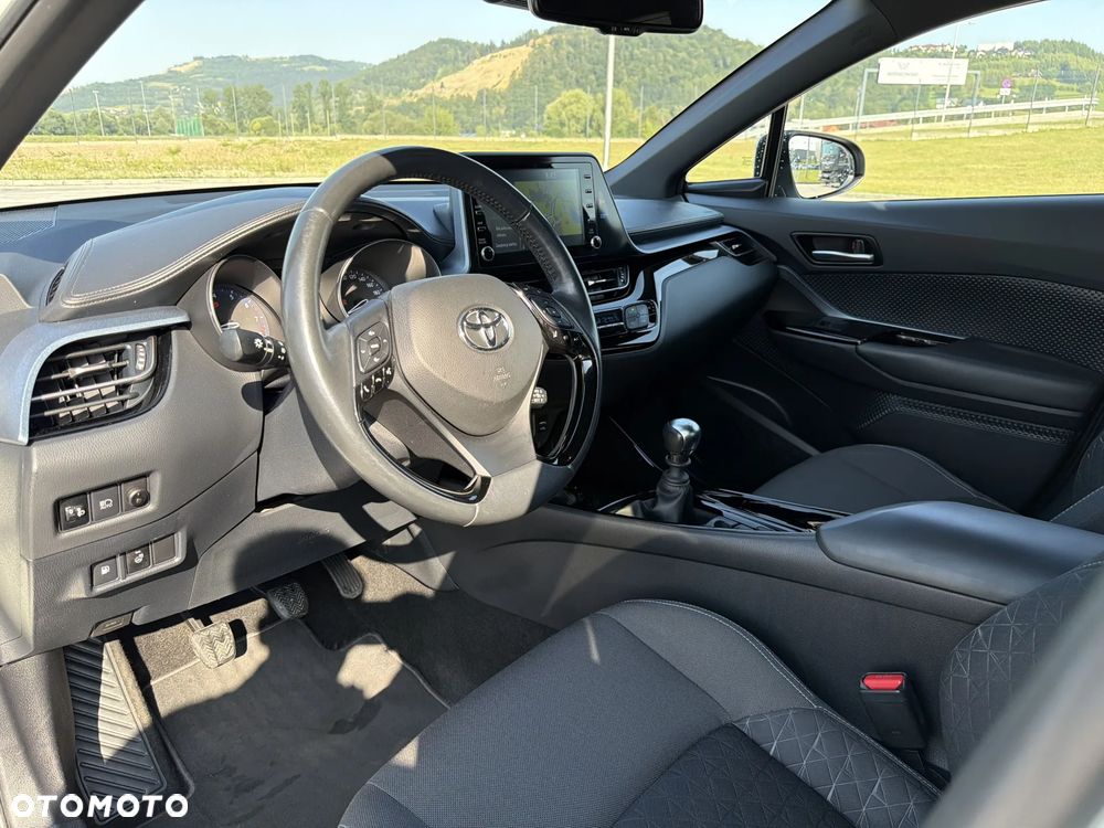 Toyota C-HR 1.2 T Style - 10