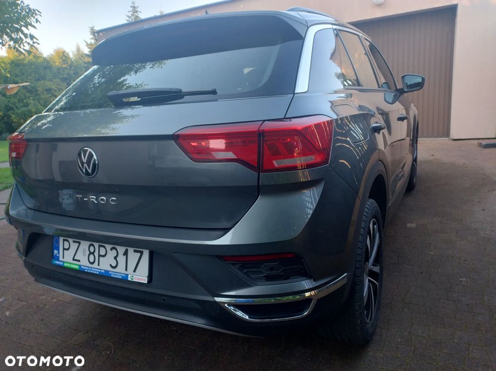 Volkswagen T-Roc - 3