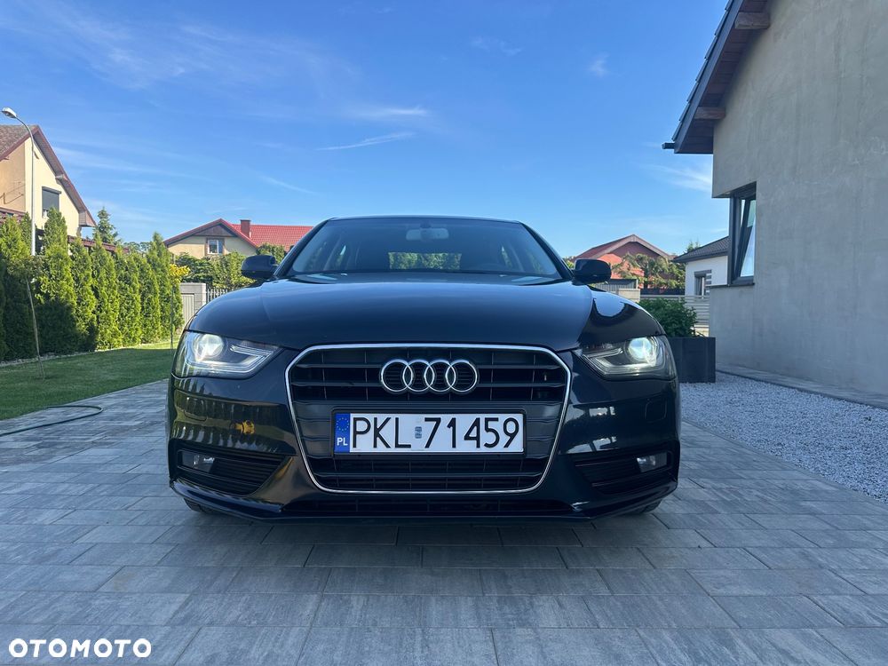 Audi A4 Limousine - 29